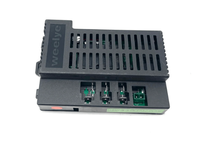 24V Toyota Land Cruiser Truck - Receiver