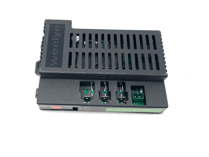 24V Toyota Land Cruiser Truck - Receiver.