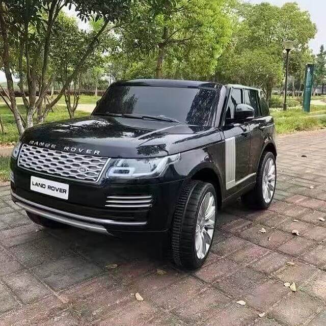Ultimate Luxury: Black 2-Seater 24V XXL MP4 Edition Range Rover HSE Ride-On Car for Kids image 14