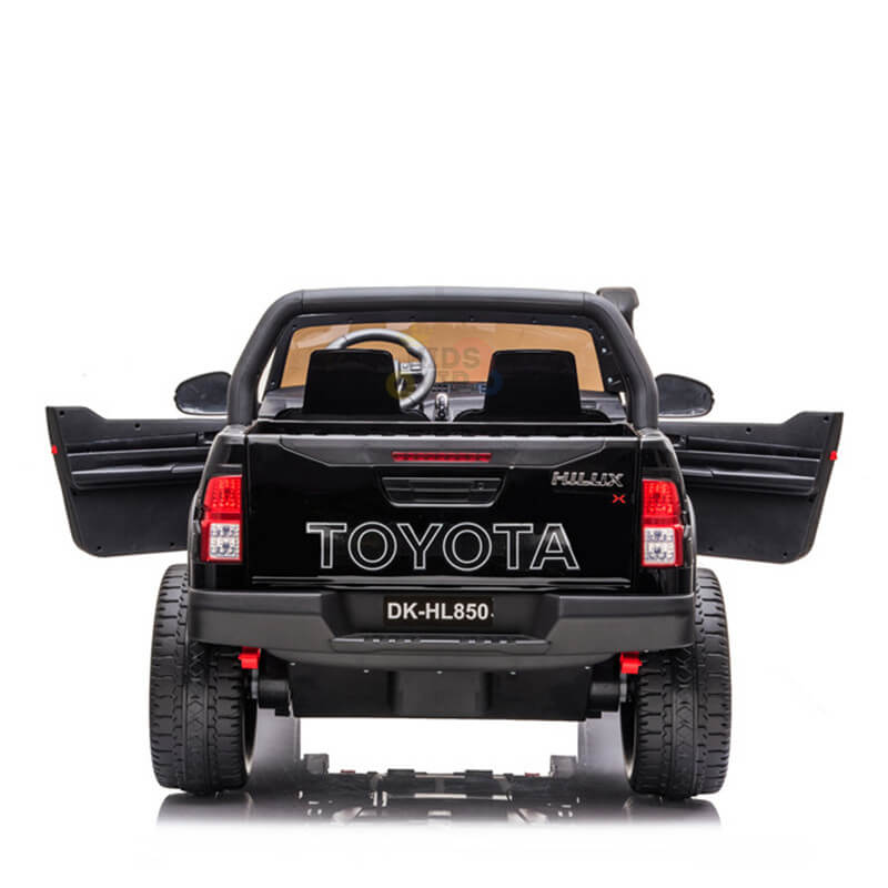 Toyota Hilux 24V Ride-On | Remote Control & MP4 | Black image 5