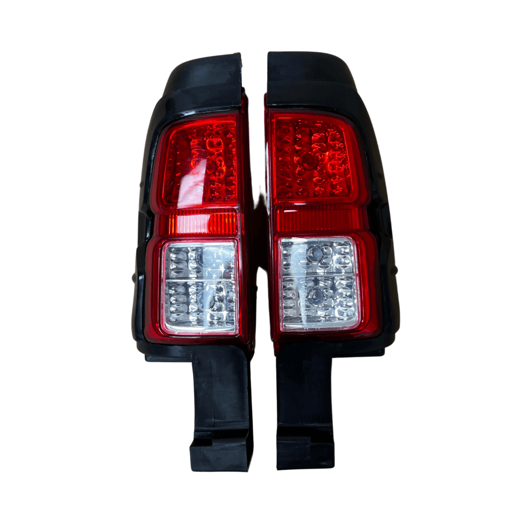 24V Toyota Hilux - Taillight (Pair) image 0