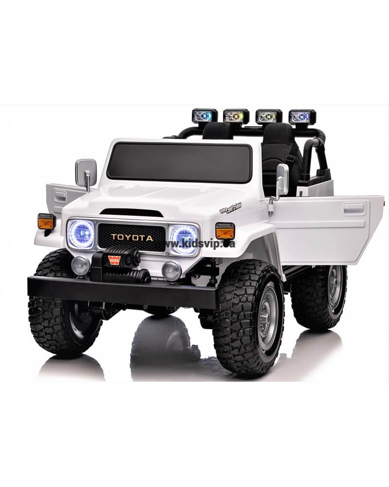 White 2-Seater Premium Edition Toyota 24V / 4x4 Truck for Kids, RC image 6