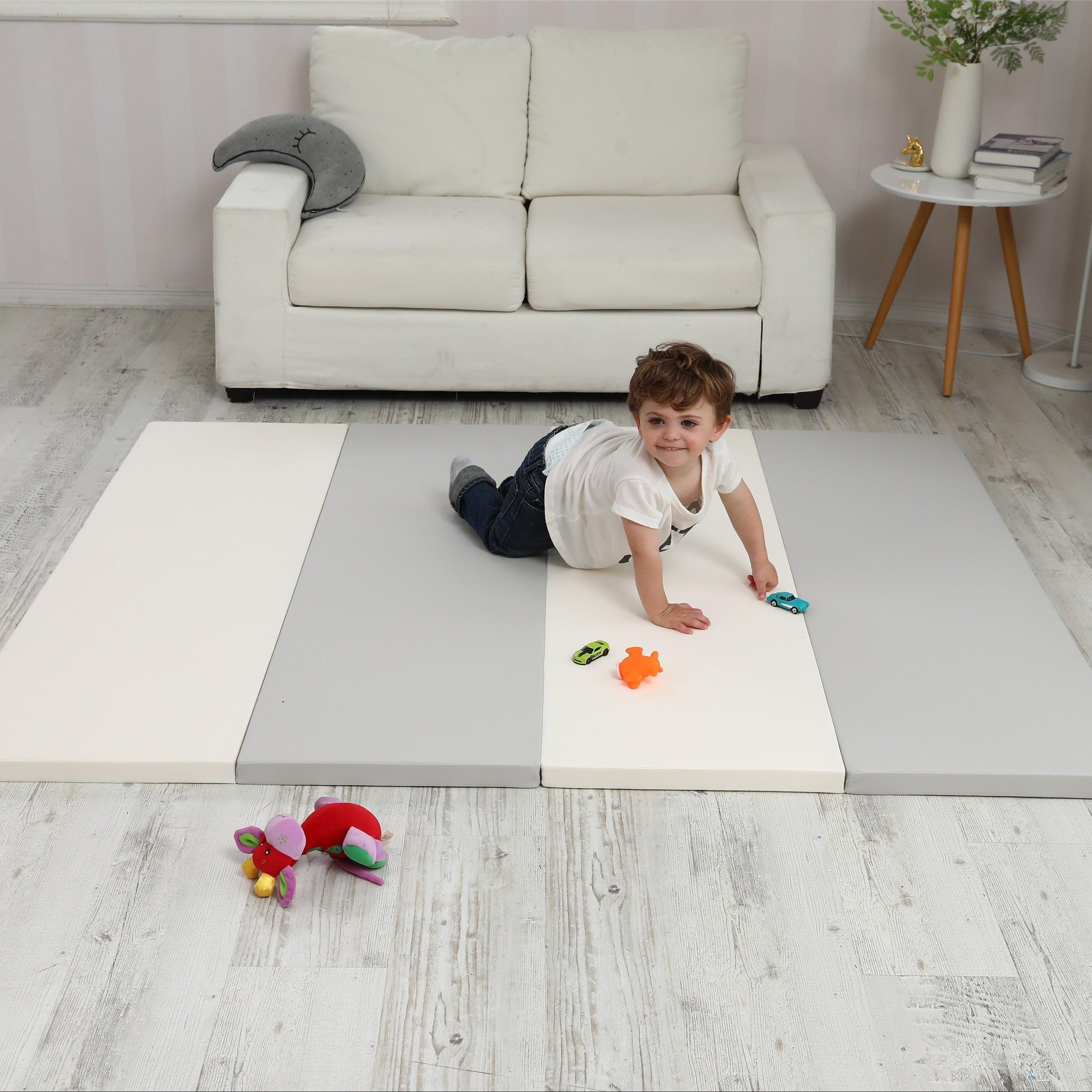 MESSI Foldable Playmat.