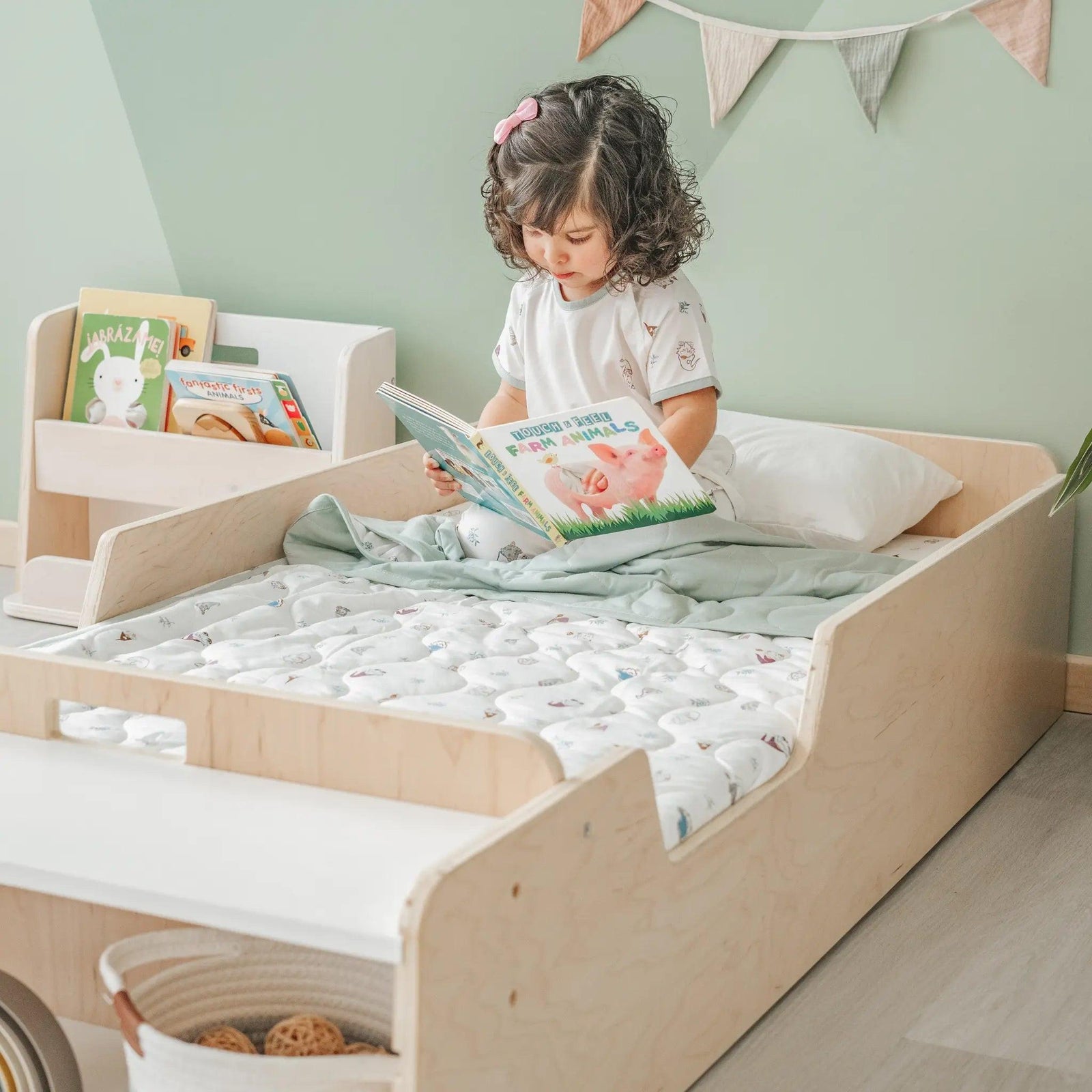 APPLE TWIN - Montessori Floor Bed with Rails & Shelves.
