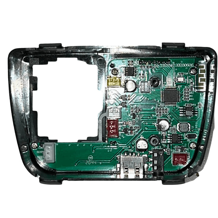 12V Mercedes-Benz X Class - Soundboard.