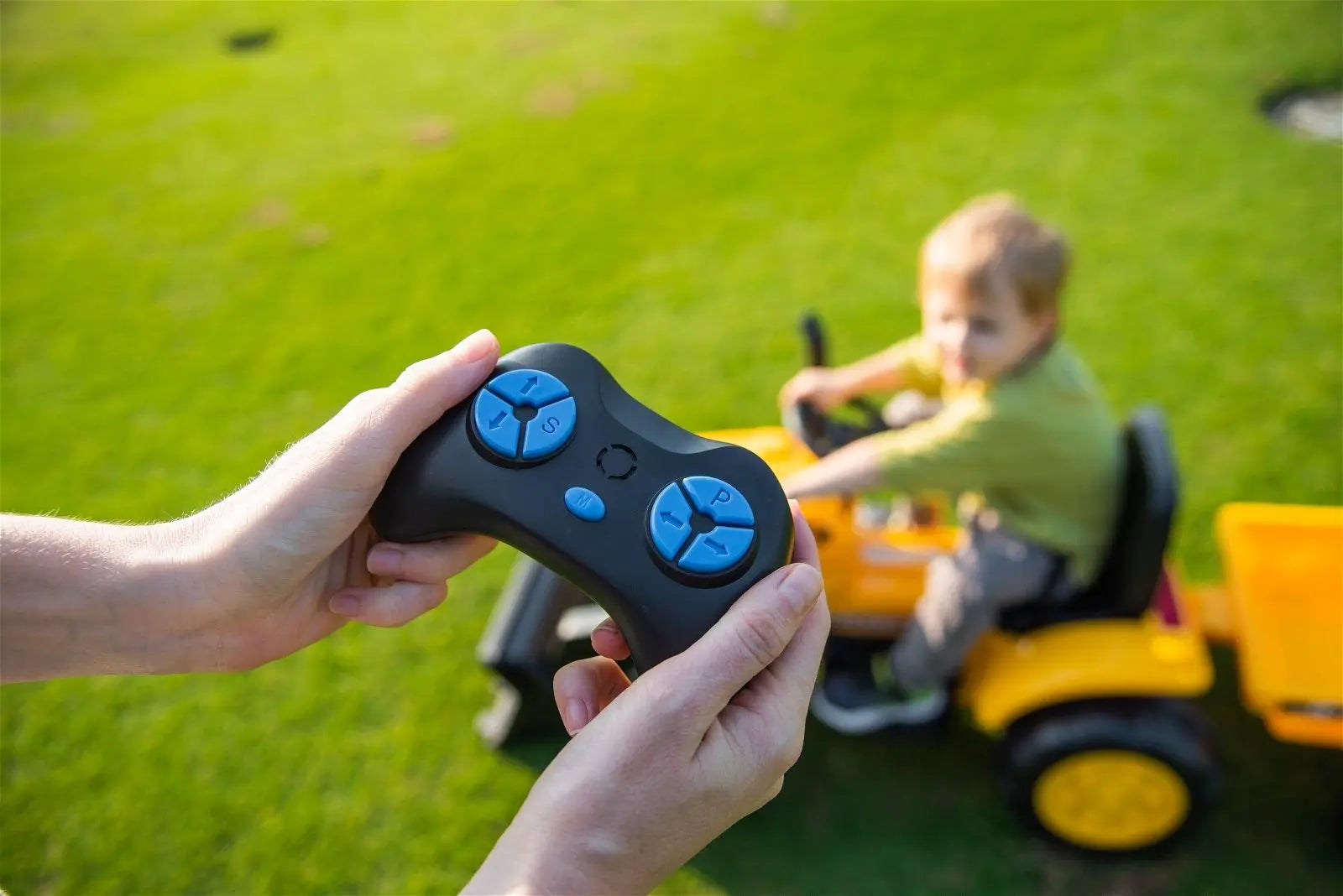 Kids Excavator 12V 1-Seater Ride-On