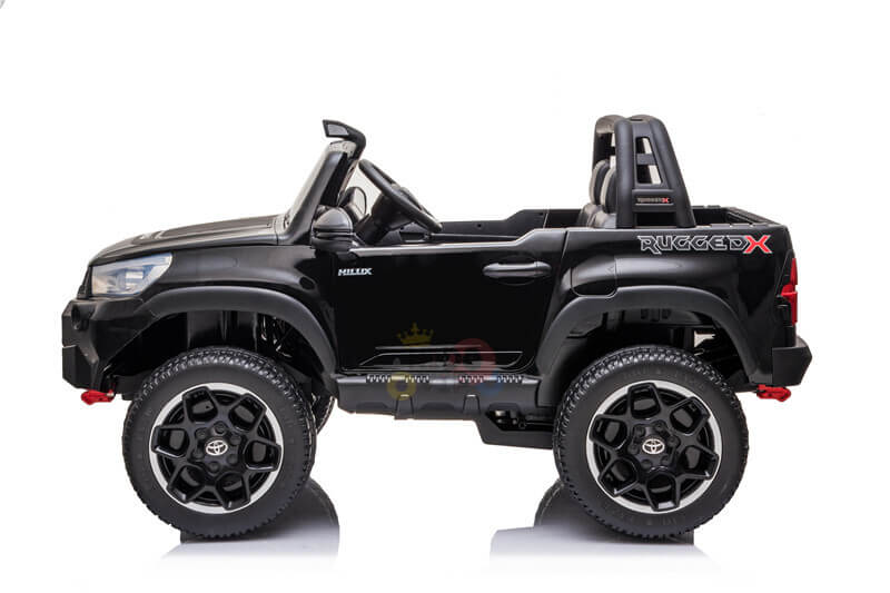 Toyota Hilux 24V Ride-On | Remote Control &amp; MP4 | Black image 6