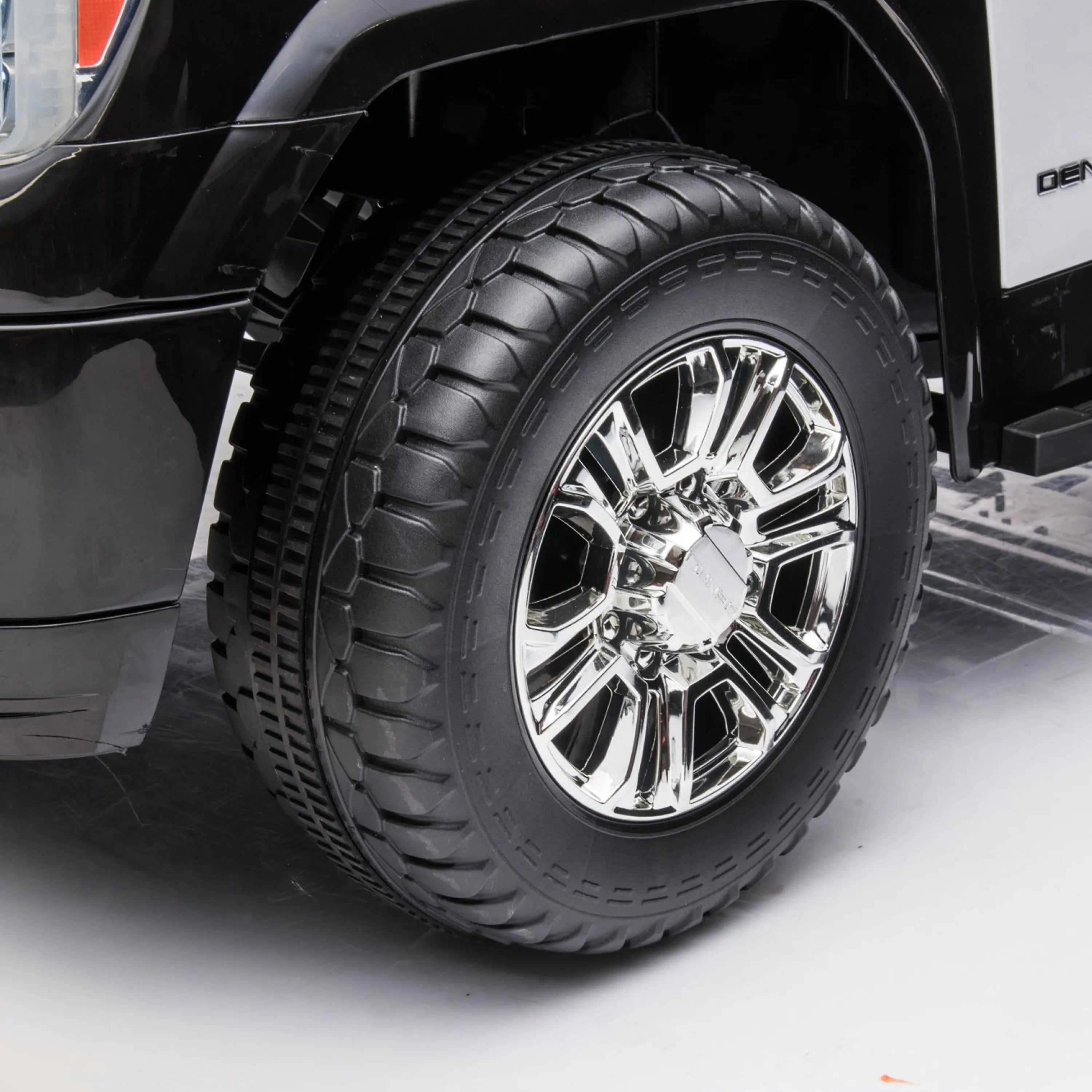 GMC Sierra Denali 24V 2-Seater Ride-On Police Truck