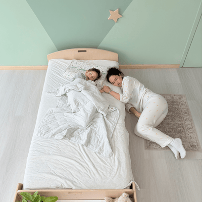 CHERRY TWIN - Montessori Floor Bed with Shelves.