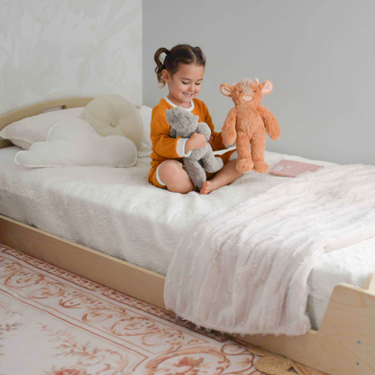 CHERRY TWIN - Montessori Floor Bed with Shelves