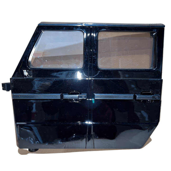 12V Mercedes-Maybach G650 4x4 XXL - Black Door Panel.