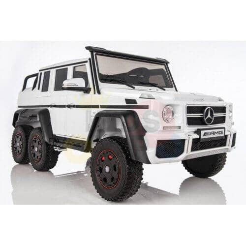 Mercedes 6X6 - Running Motors.