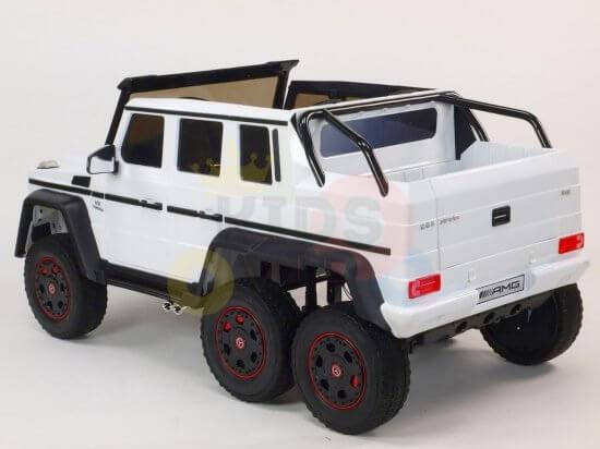 Mercedes 6X6 - Running Motors.